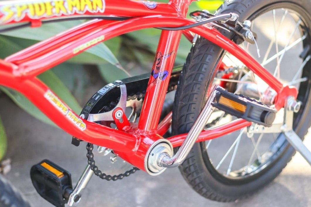 BICICLETA PLAYERA VARON ROD 16 C/ESTABILIZADORES 